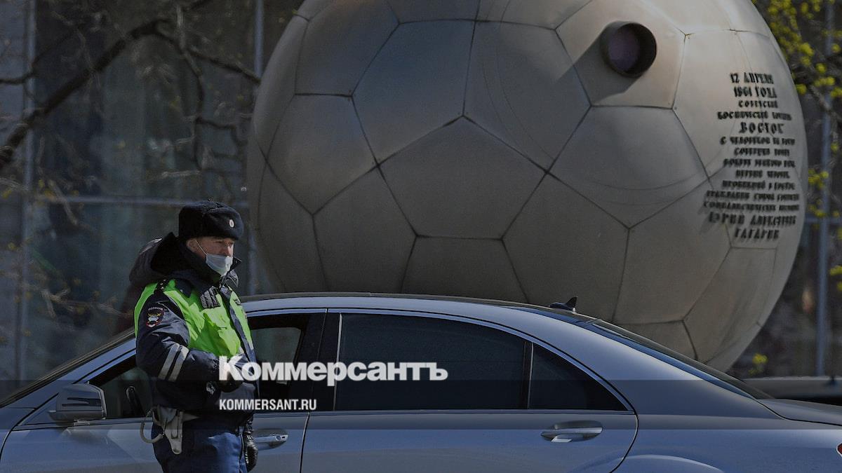 www.kommersant.ru