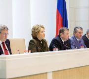 сенаторы совета федерации