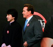 Джеки Чан (слева) и Арнольд Шварценеггер