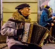 доходы оттолкнулись от дна