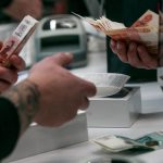 у россиян растет долговая нагрузка