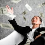 Миллиардеры оказались богаче 4,6 миллиарда человек