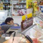 Бизнес уже полтора месяца в спячке