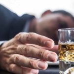 У микрофинансовой организации похитили 4 млн, напоив арбитражного управляющего