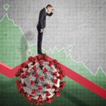 Москва, , 16:43 — REGNUM Для того чтобы ФНС РФ удалила ту или иную компанию из своего реестра, многие фирмы предпочитают несколько лет не сдавать отчетность вместо того, чтобы подавать заявление и документы на ликвидацию. Об этом корреспонденту ИА REGNUM 13 августа заявил ведущий научный сотрудник Лаборатории исследований проблем предпринимательства Института прикладных экономических исследований (ИПЭИ) РАНХиГС Степан Земцов. Так он прокомментировал новость о том, что количество малых и средних предприятий в РФ за год уменьшилось на 4,2%. Объявление о закрытии магазина на период режима самоизоляции Наталья Стрельцова © ИА REGNUM «Обычно ФНС удаляет компании из реестра в августе, а признает ликвидированными после нескольких лет несдачи отчетности. Для компаний это проще, чем подавать заявление и документы на ликвидацию, — сказал Земцов. — Поэтому в реальности в реестрах ФНС фактическую бизнес-динамику мы увидим лишь в следующем году. В этом году в связи с кризисом компаниям разрешили уточнить обороты и досдать форму по среднесписочной численности, поэтому число субъектов МСП в реестре в марте-июне выросло». Как подчеркнул Земцов, реальную картину сокращений и банкротств можно будет увидеть только в 2021 году. Напомним, как сообщало ИА REGNUM, число регистраций новых индивидуальных предпринимателей (ИП) в России по итогам полугодия 2020 года сократилось на треть по сравнению с тем же периодом 2019 года. Читайте ранее в этом сюжете: В России на фоне эпидемии снизилось число новых регистраций ИП Источник