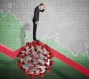 Москва, , 16:43 — REGNUM Для того чтобы ФНС РФ удалила ту или иную компанию из своего реестра, многие фирмы предпочитают несколько лет не сдавать отчетность вместо того, чтобы подавать заявление и документы на ликвидацию. Об этом корреспонденту ИА REGNUM 13 августа заявил ведущий научный сотрудник Лаборатории исследований проблем предпринимательства Института прикладных экономических исследований (ИПЭИ) РАНХиГС Степан Земцов. Так он прокомментировал новость о том, что количество малых и средних предприятий в РФ за год уменьшилось на 4,2%. Объявление о закрытии магазина на период режима самоизоляции Наталья Стрельцова © ИА REGNUM «Обычно ФНС удаляет компании из реестра в августе, а признает ликвидированными после нескольких лет несдачи отчетности. Для компаний это проще, чем подавать заявление и документы на ликвидацию, — сказал Земцов. — Поэтому в реальности в реестрах ФНС фактическую бизнес-динамику мы увидим лишь в следующем году. В этом году в связи с кризисом компаниям разрешили уточнить обороты и досдать форму по среднесписочной численности, поэтому число субъектов МСП в реестре в марте-июне выросло». Как подчеркнул Земцов, реальную картину сокращений и банкротств можно будет увидеть только в 2021 году. Напомним, как сообщало ИА REGNUM, число регистраций новых индивидуальных предпринимателей (ИП) в России по итогам полугодия 2020 года сократилось на треть по сравнению с тем же периодом 2019 года. Читайте ранее в этом сюжете: В России на фоне эпидемии снизилось число новых регистраций ИП Источник