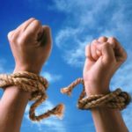 списать долги по кредитам