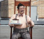 Комик Михаил Галустян выиграл суд у режиссера Сарика Андреасяна