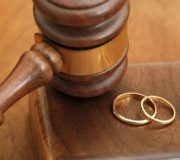 Суд может разделить имущество супругов до его продажи в процедуре банкротства