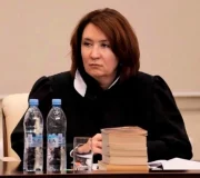 Елена Хахалева