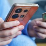 Экономист объяснил причины массового банкротства среди зумеров