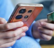 Экономист объяснил причины массового банкротства среди зумеров