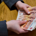 возвращаются к наличным расчетам