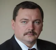 Виктор Сухинов